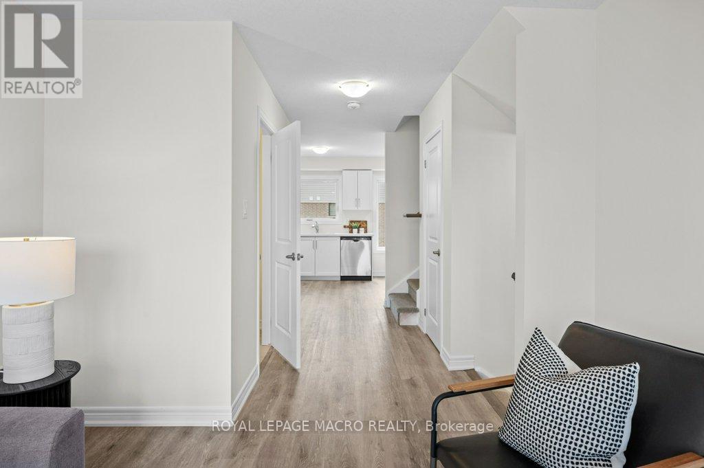 15b Bingham Road, Hamilton, Ontario  L8H 0B5 - Photo 6 - X12990784