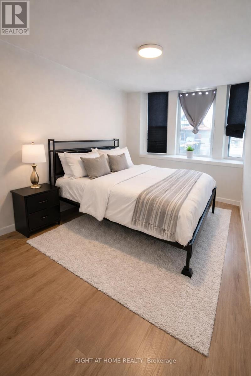 2 - 30 Stirton Street, Hamilton, Ontario  L8L 6E8 - Photo 4 - X12990880