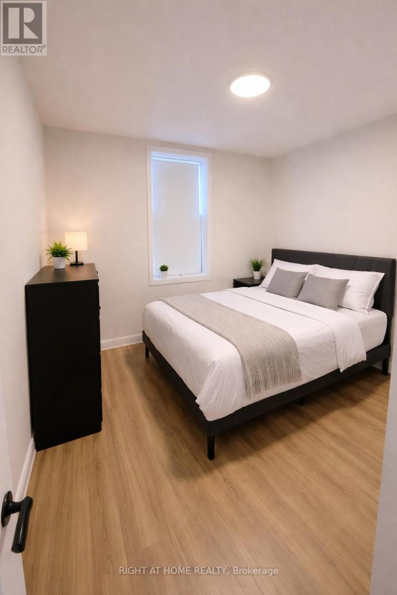 2 - 30 Stirton Street, Hamilton, Ontario  L8L 6E8 - Photo 5 - X12990880