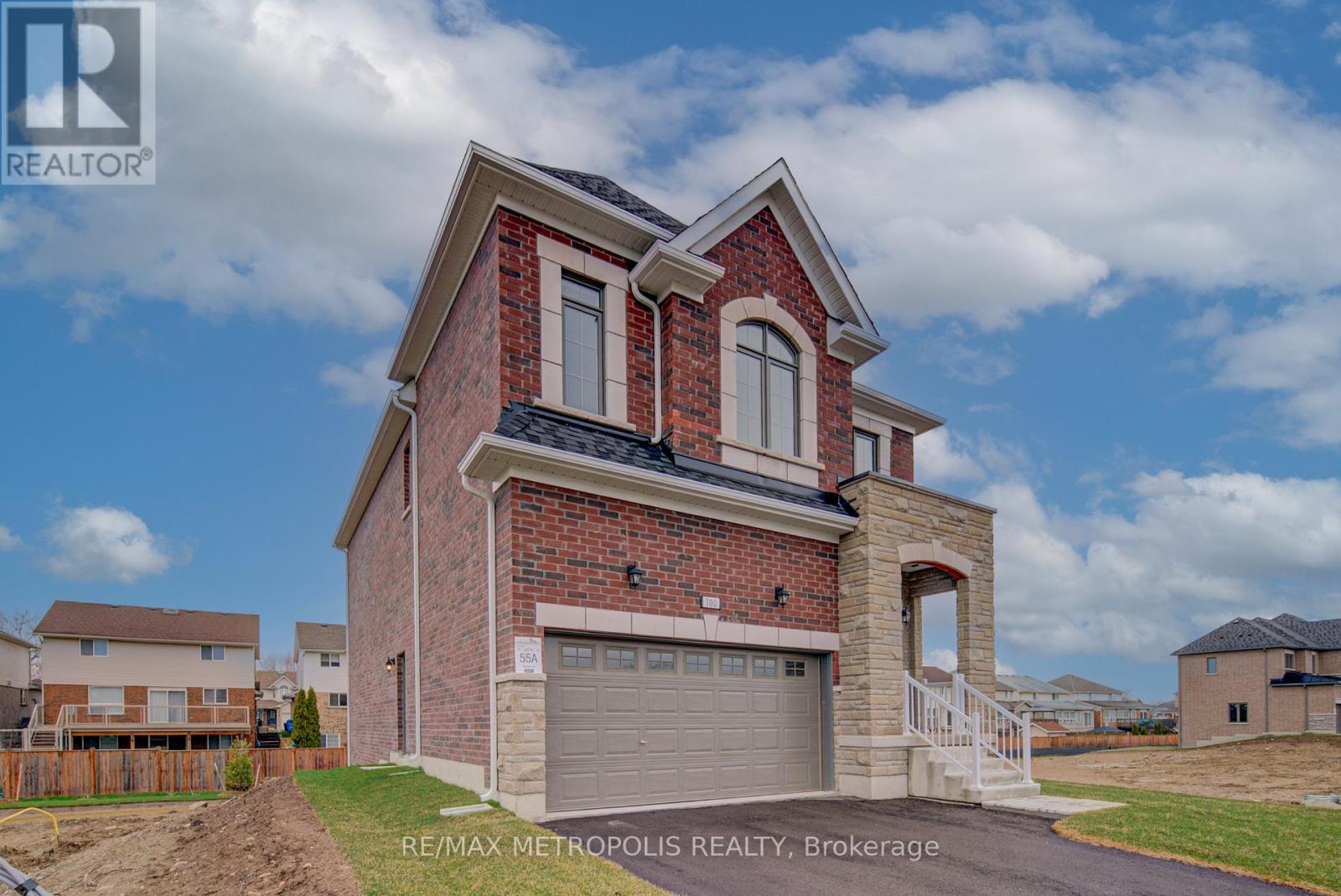 100 Moss Drive, Cambridge, Ontario  N1T 0H1 - Photo 3 - X12990894