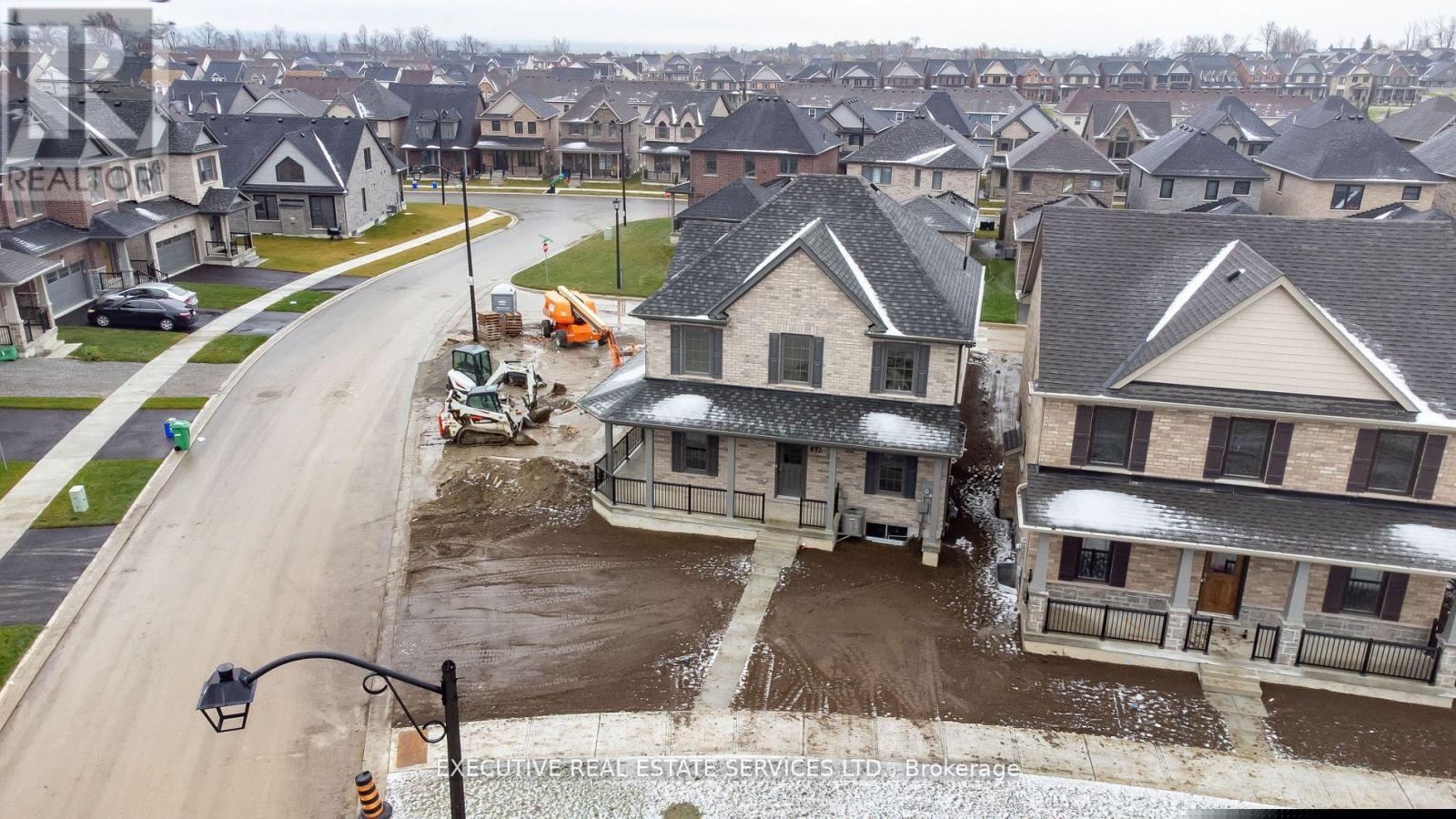 612 WEDLOCK LANE, Peterborough, Ontario