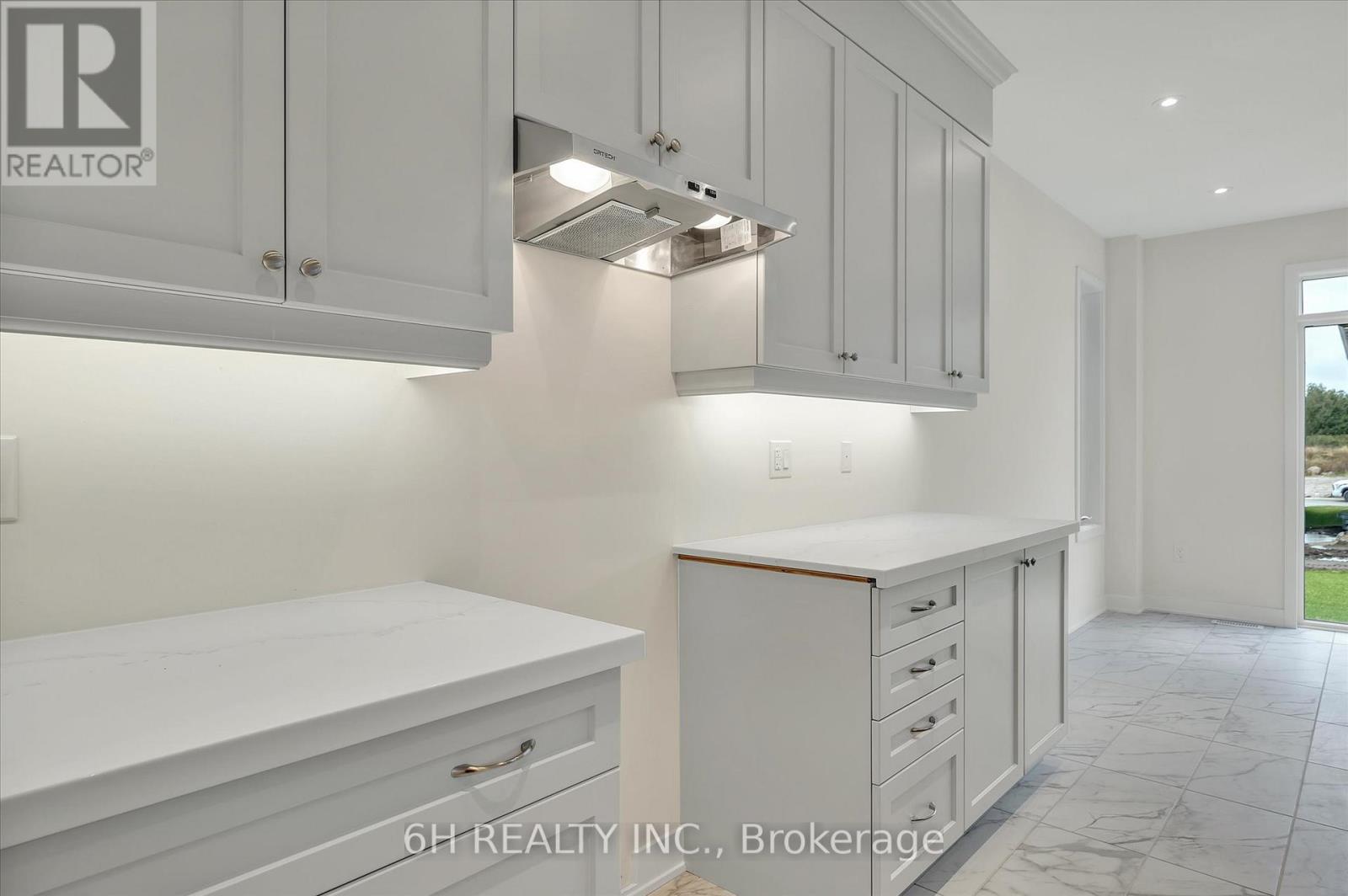 816 Griffin Trail, Peterborough, Ontario  K9K 0J4 - Photo 11 - X12990922