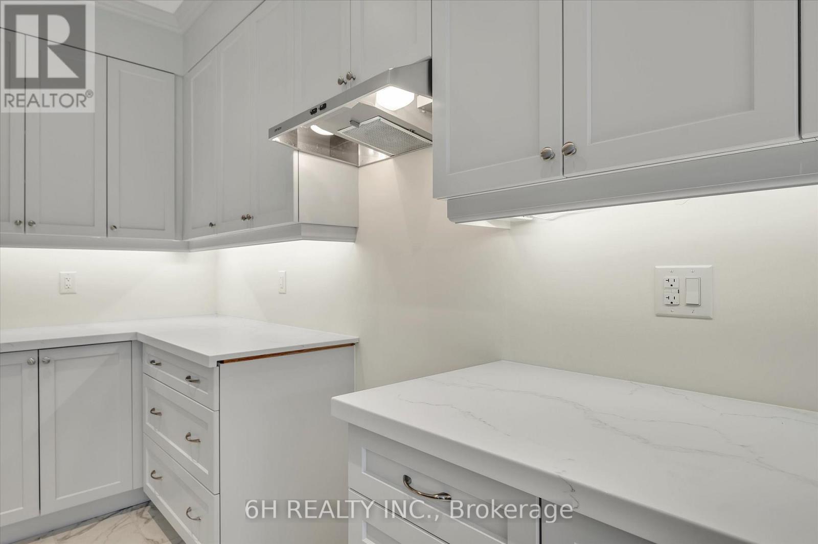 816 Griffin Trail, Peterborough, Ontario  K9K 0J4 - Photo 12 - X12990922