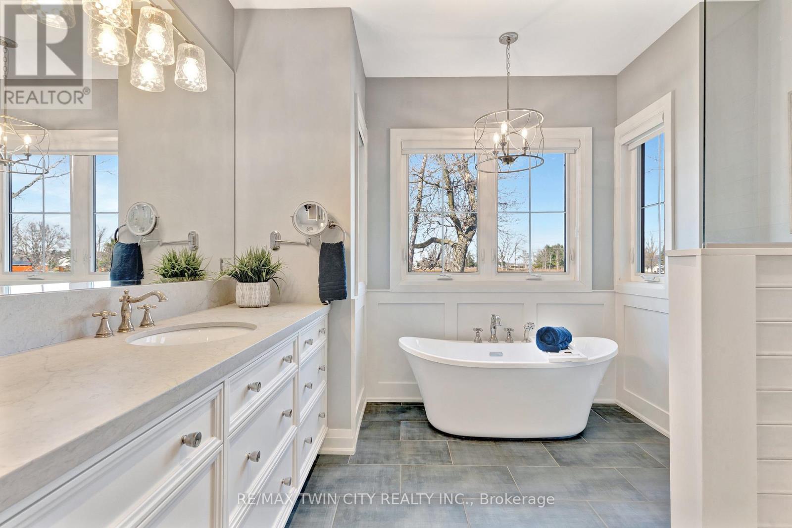 42 Parsonage Road, Hamilton, Ontario  N3T 5M1 - Photo 19 - X12990940