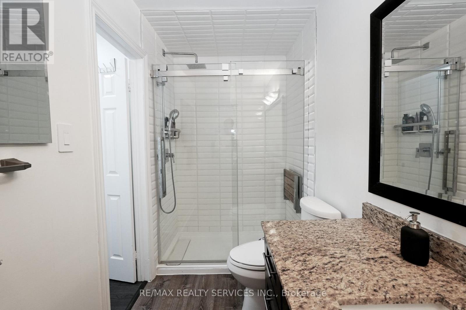 8 Yeoman Drive, Brantford, Ontario  N3R 7S8 - Photo 26 - X12991010