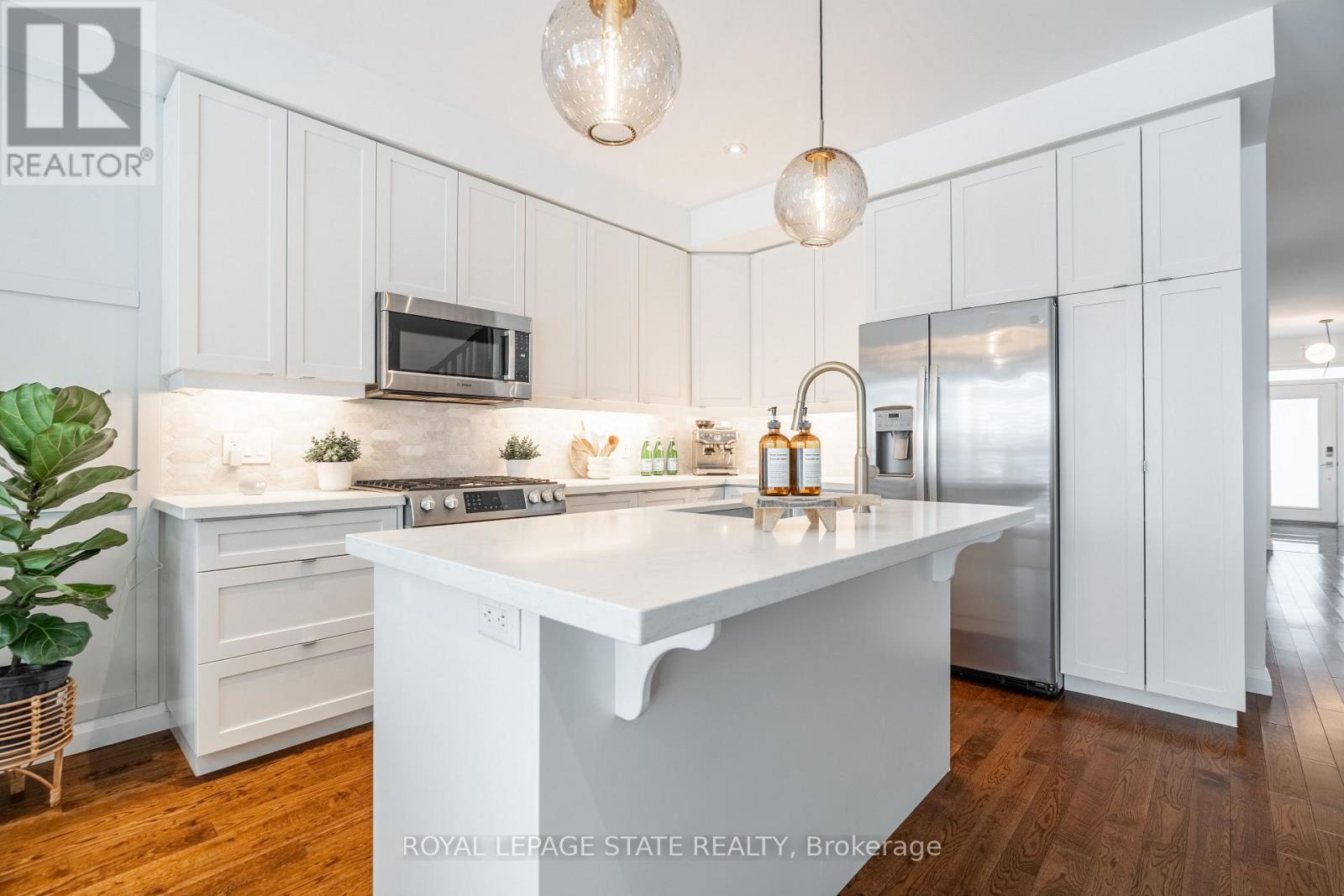 22 - 35 Midhurst Heights, Hamilton, Ontario  L8J 0K9 - Photo 10 - X12991056