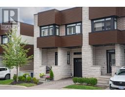 22 - 35 MIDHURST HEIGHTS, Hamilton, Ontario