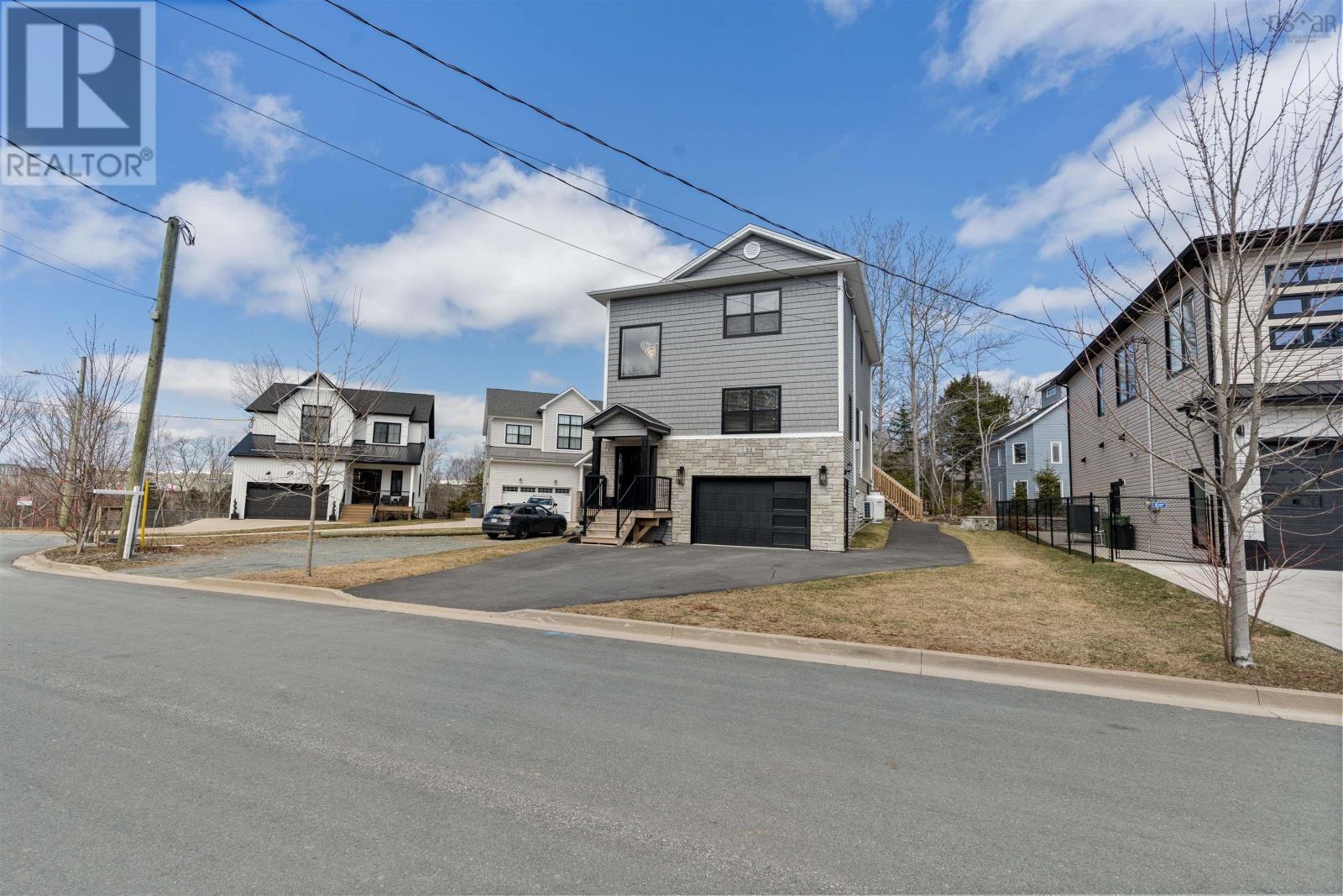 35 Angel Court, Dartmouth, Nova Scotia  B2X 0C1 - Photo 2 - 202607142