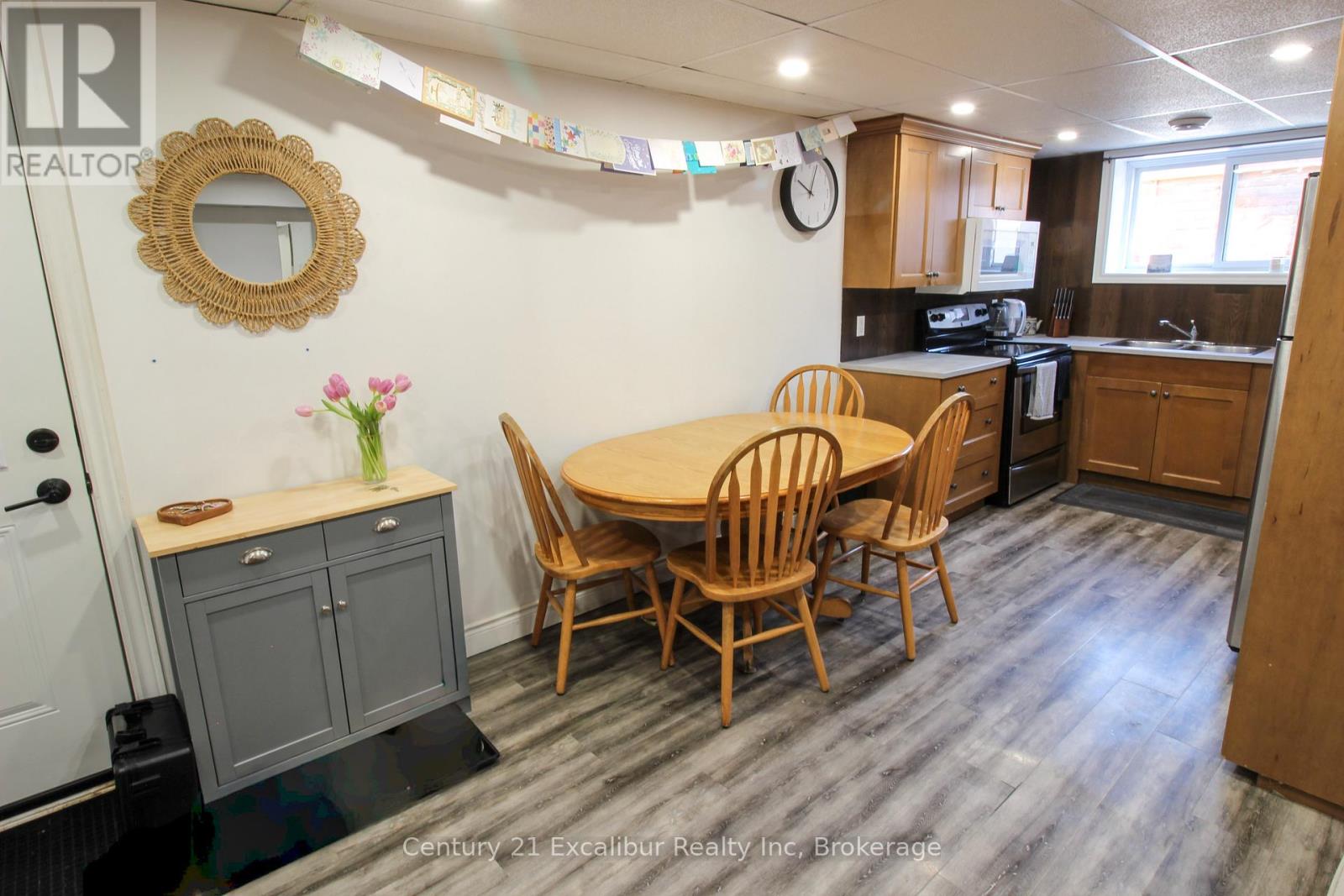 881 Lawrence Road, Hamilton, Ontario  L8K 2A4 - Photo 13 - X12973214