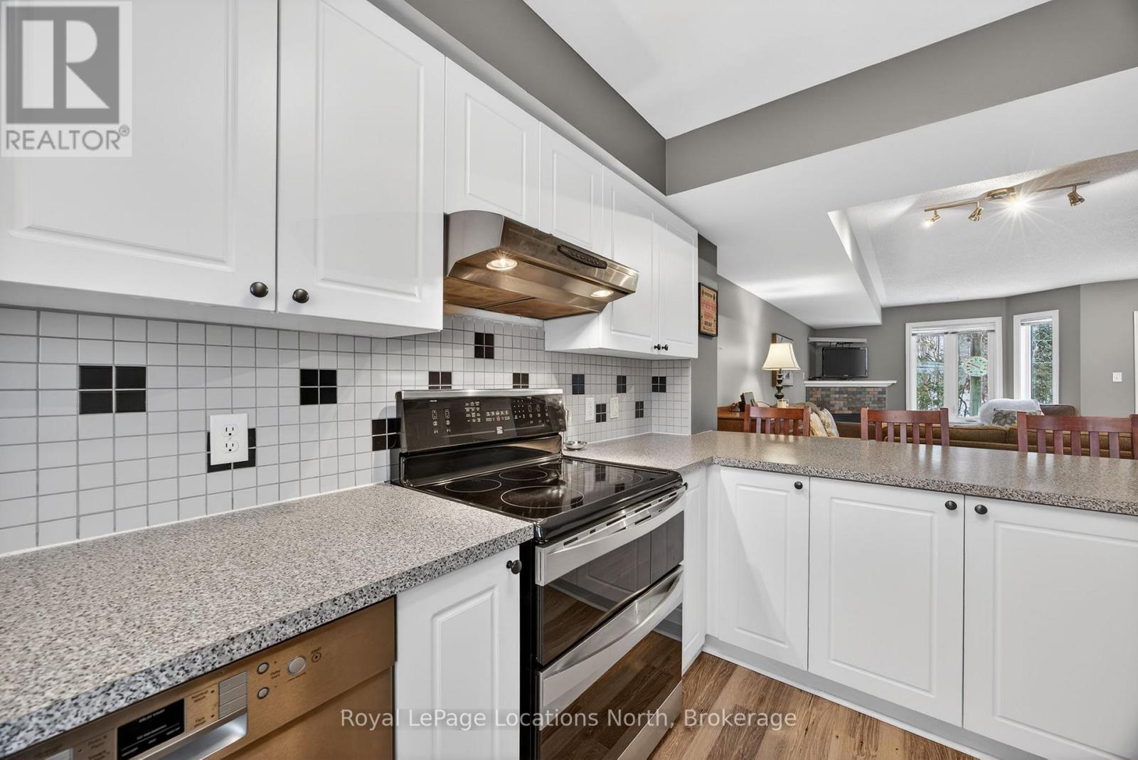 43 Sundial Court, Collingwood, Ontario  L9Y 5E5 - Photo 8 - S12739528