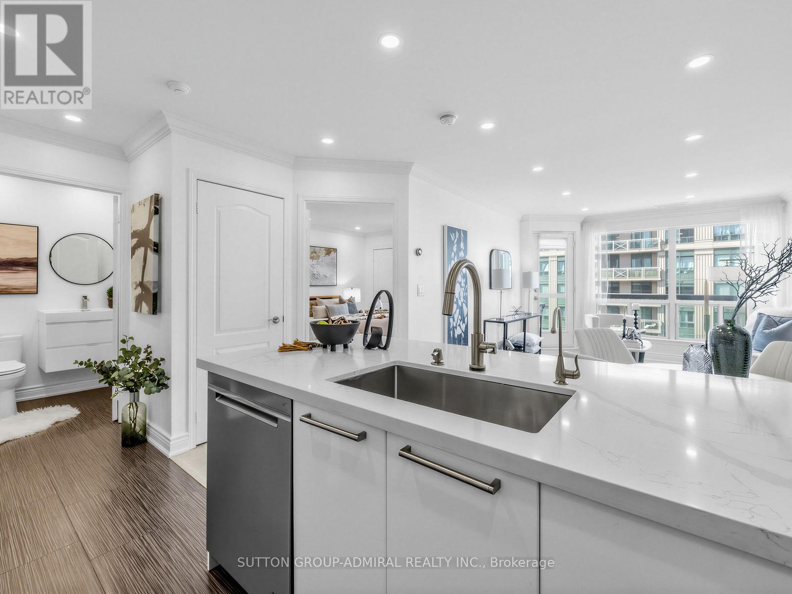 712 - 935 Sheppard Avenue W, Toronto, Ontario  M3H 2T7 - Photo 10 - C12979974