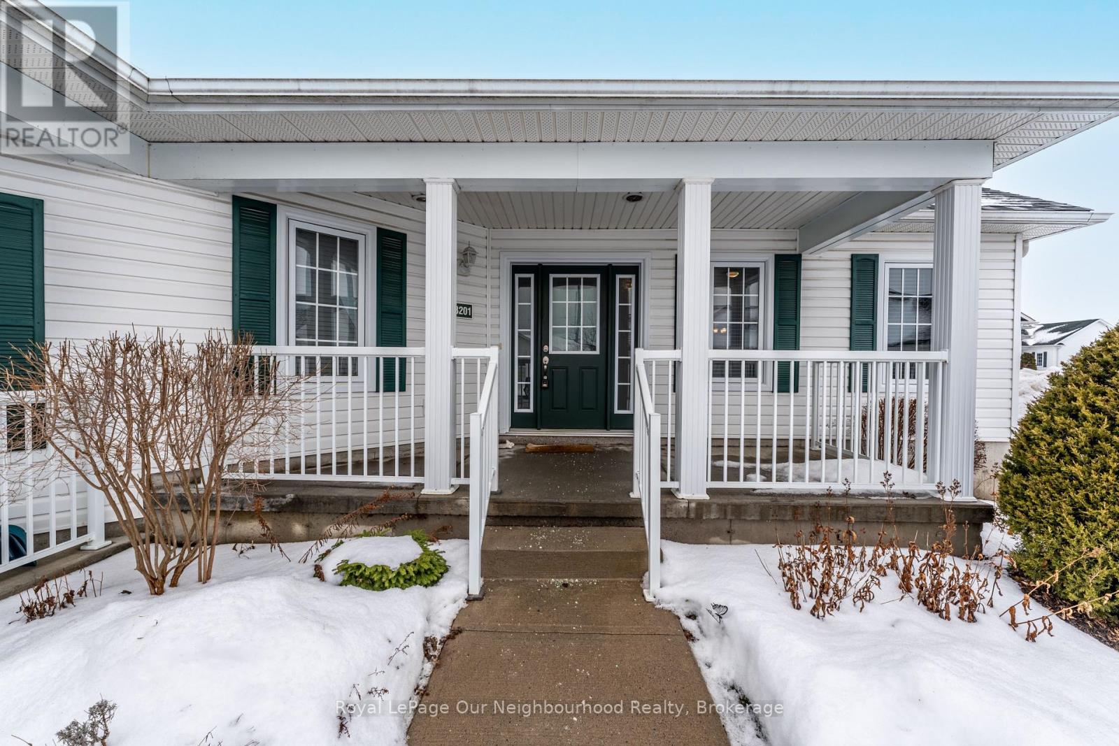 3201 - 300 Croft Street, Port Hope, Ontario  L1A 0E1 - Photo 5 - X12631392