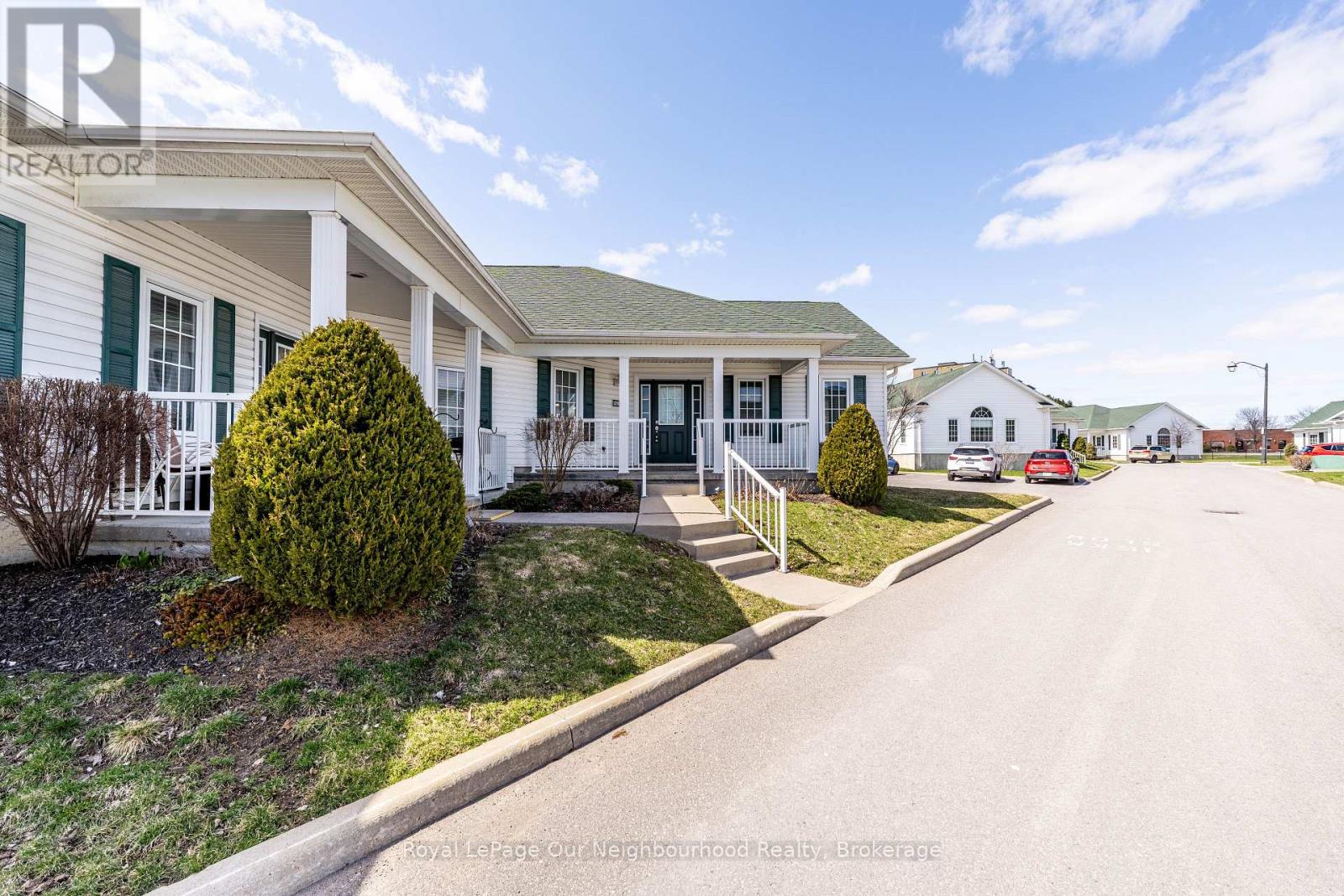 3201 - 300 Croft Street, Port Hope, Ontario  L1A 0E1 - Photo 3 - X12631392