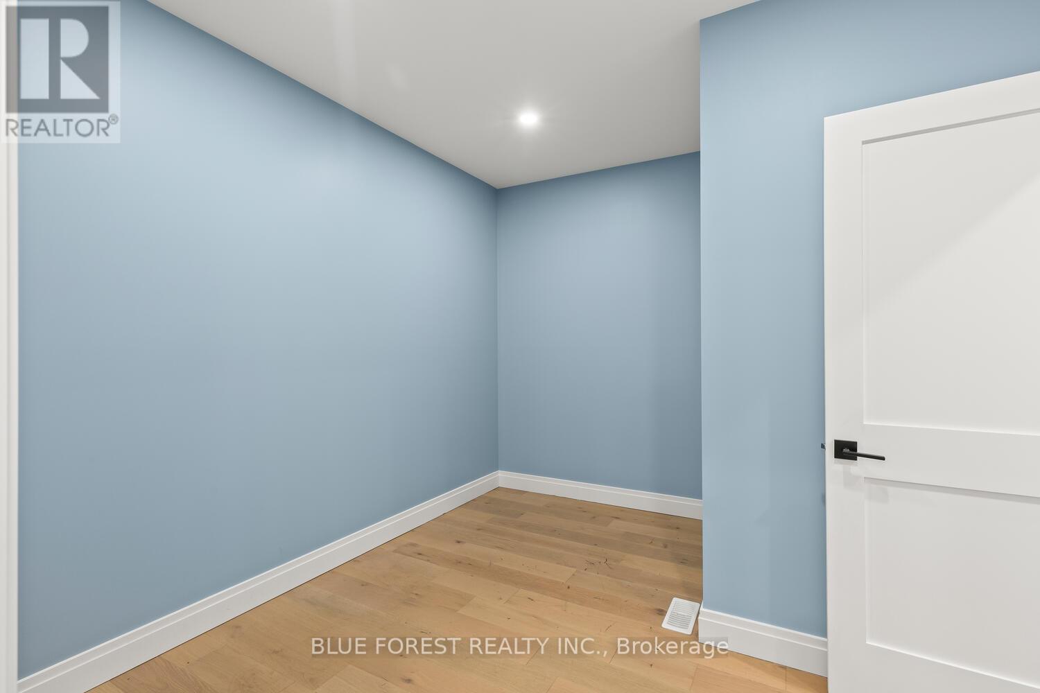 66 August Crescent, Norwich, Ontario  N0J 1R0 - Photo 28 - X12875158