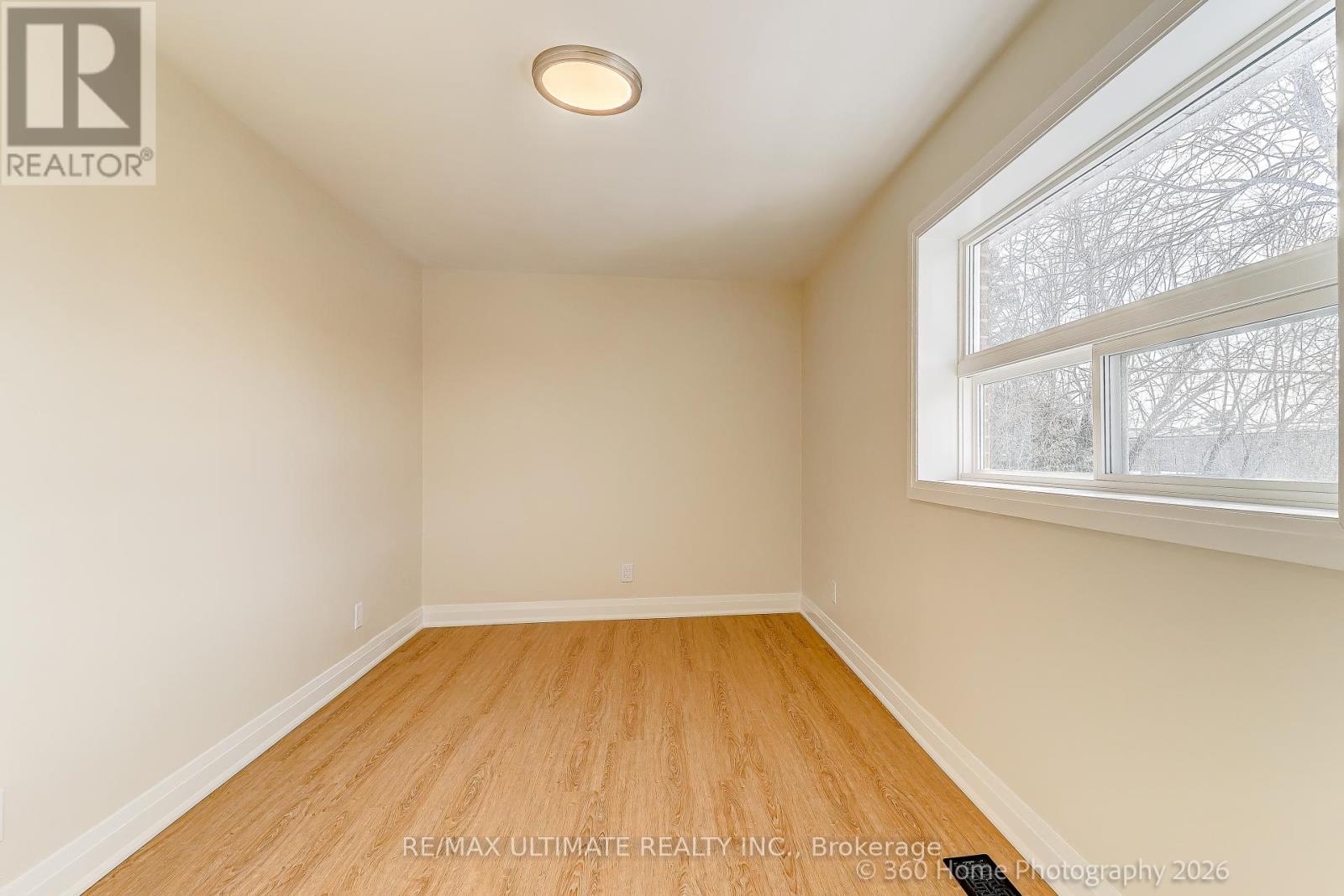 53 Virginia Avenue, Toronto, Ontario  M4C 3H3 - Photo 9 - E12831602