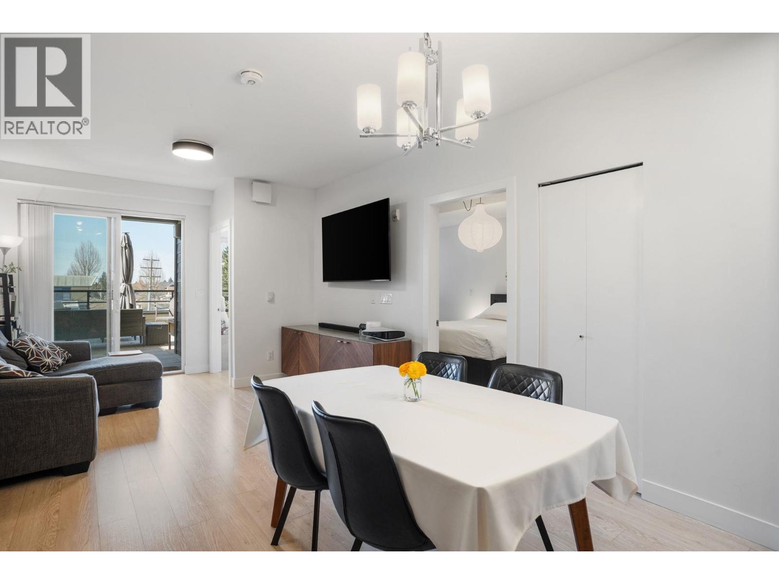 205 2889 E 1st Avenue, Vancouver, British Columbia V5M 0G2 - Photo 17 - R3110261