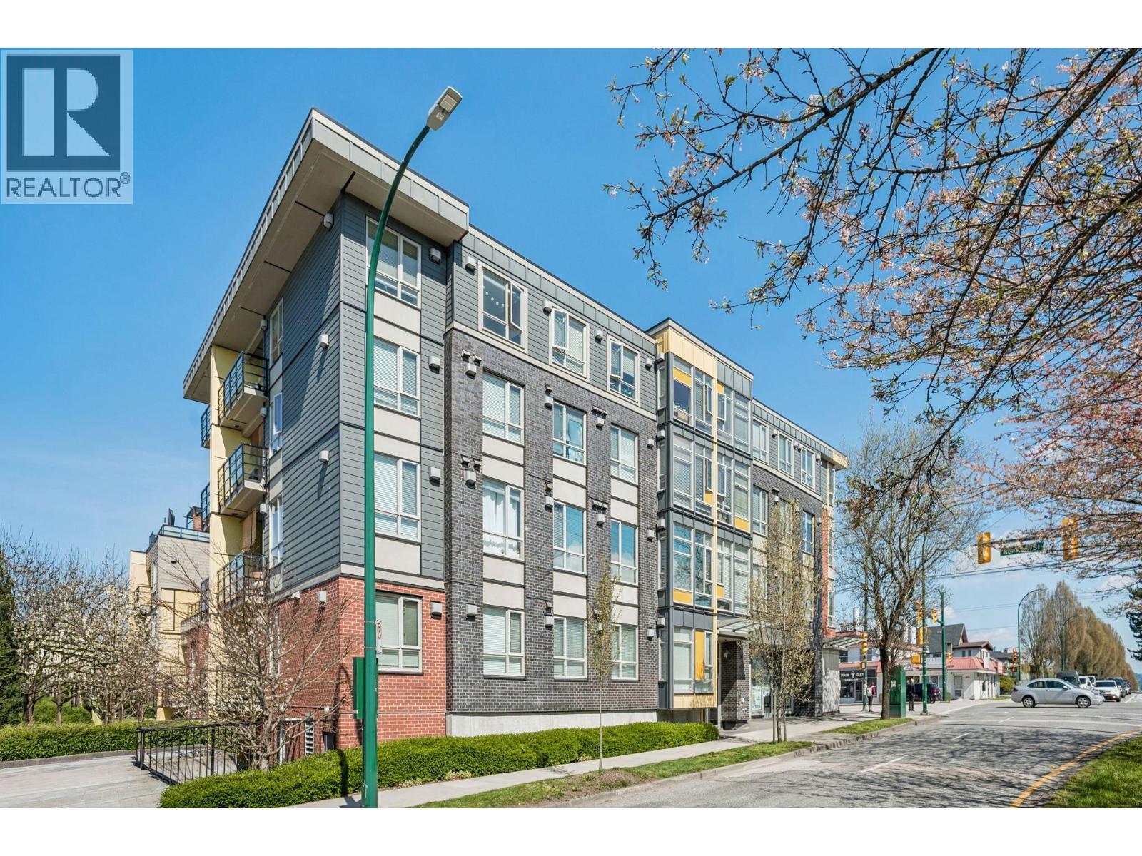 205 2889 E 1st Avenue, Vancouver, British Columbia V5M 0G2 - Photo 2 - R3110261