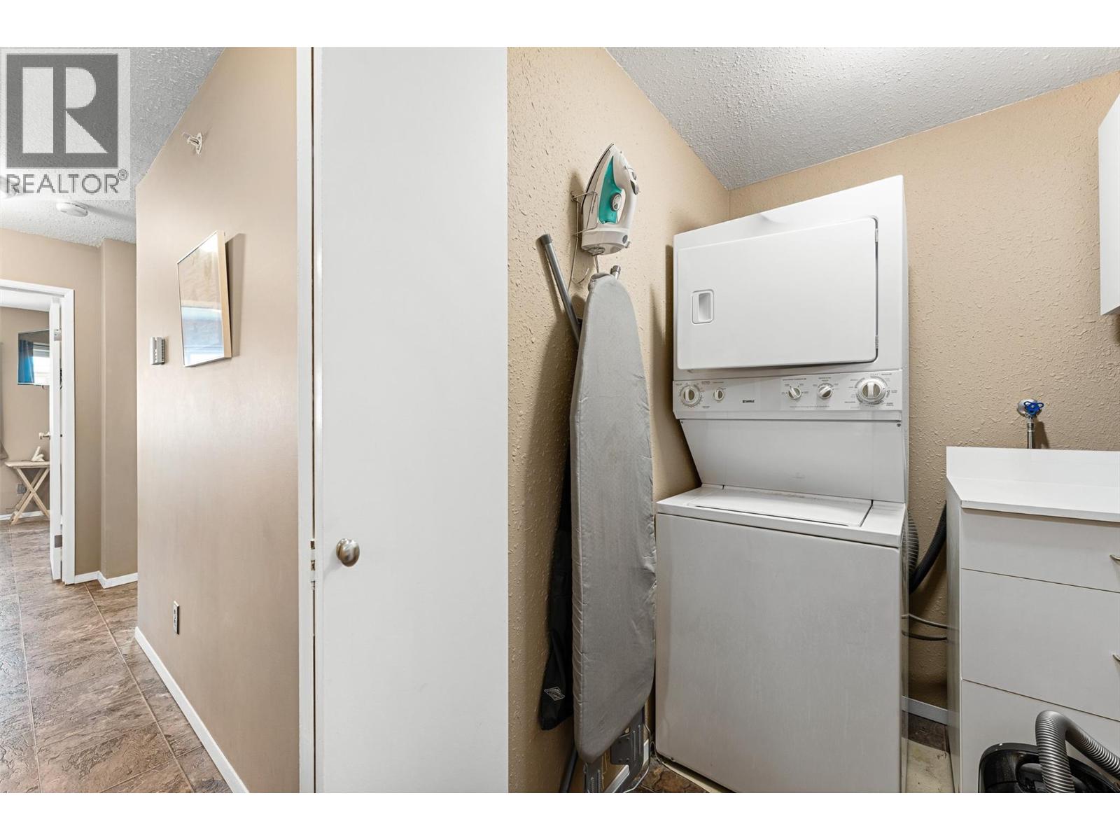 284 Yortkon Avenue Unit# 205, Penticton, British Columbia  V2A 3V5 - Photo 22 - 10382893