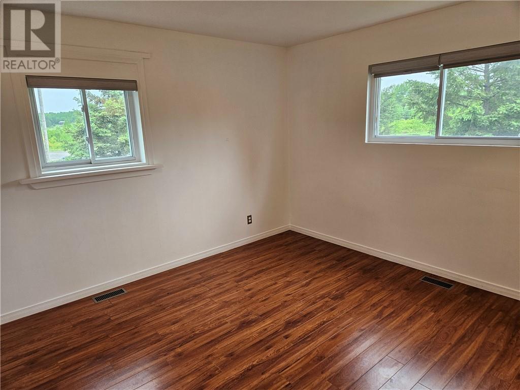 5099 Regional Road 55, Whitefish, Ontario  P0M 3E0 - Photo 52 - 2127097