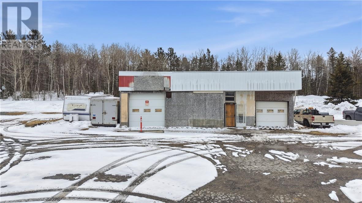 5099 Regional Road 55, Whitefish, Ontario  P0M 3E0 - Photo 6 - 2127097