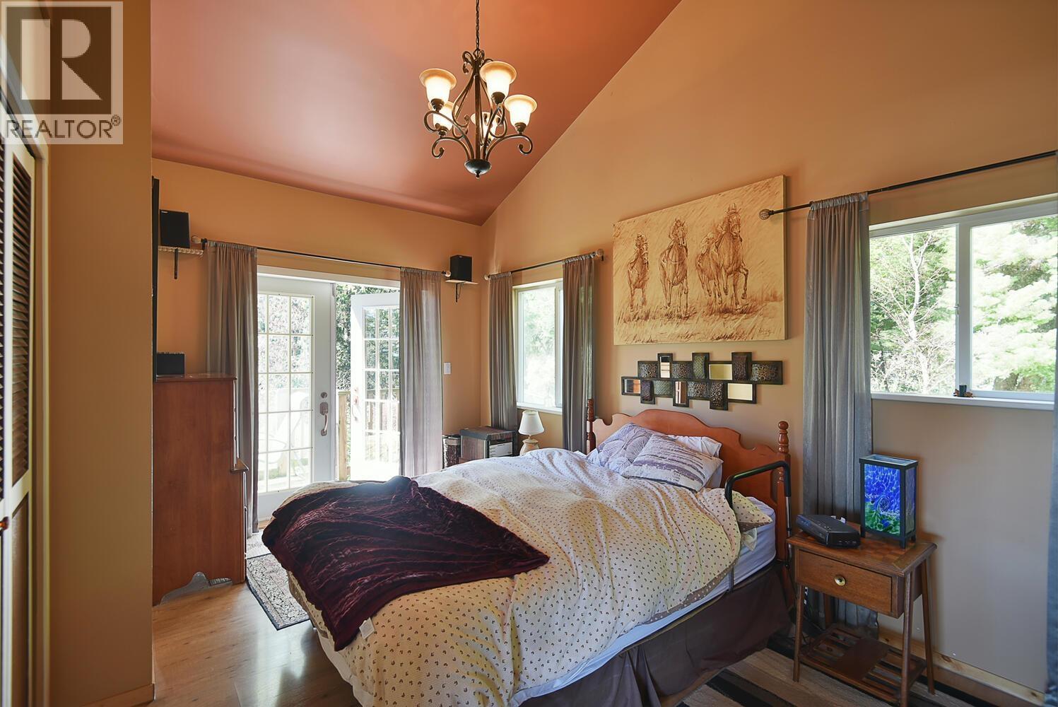 6508 Lynnwood Court, Sechelt, British Columbia  V7Z 0S9 - Photo 11 - R3110254