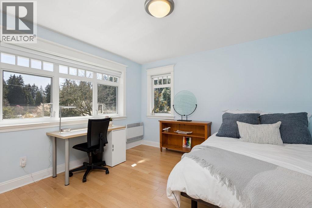 991 Hampshire Road, North Vancouver, British Columbia  V7R 1V1 - Photo 37 - R3110258