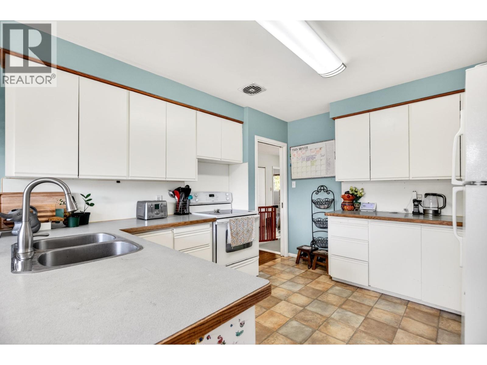 11537 Wood Street, Maple Ridge, British Columbia  V2X 5A1 - Photo 10 - R3110280