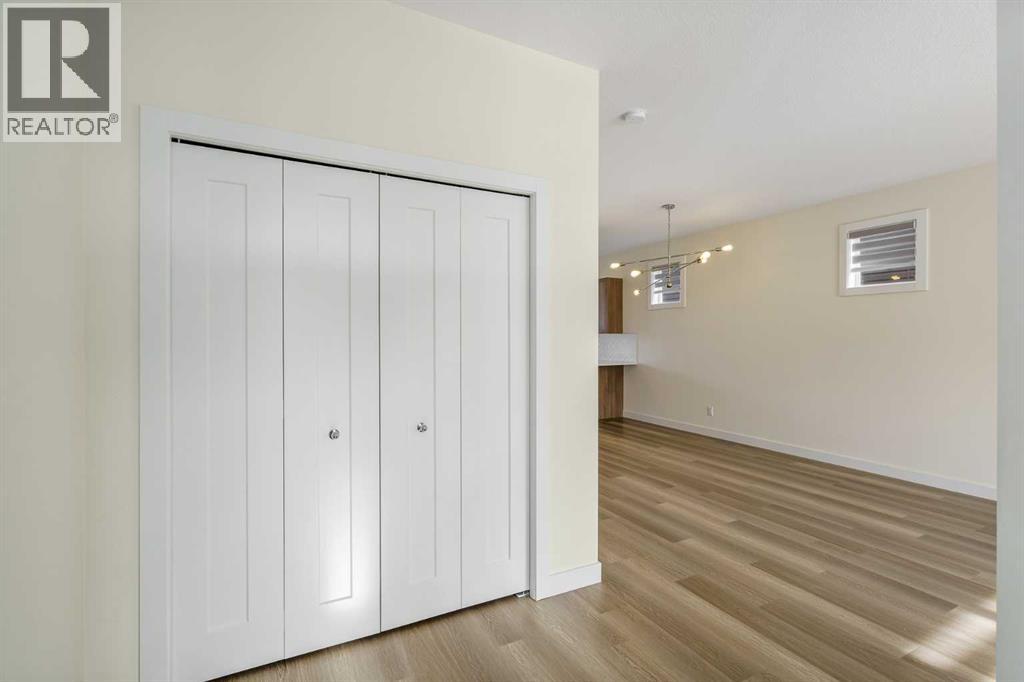 1308 South Point Parade Sw, Airdrie, Alberta  T4B 5P3 - Photo 4 - A2284050