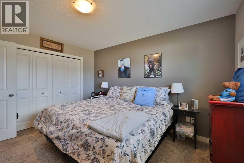 320 S 200 W, Raymond, Alberta  T0K 2S0 - Photo 21 - A2296274