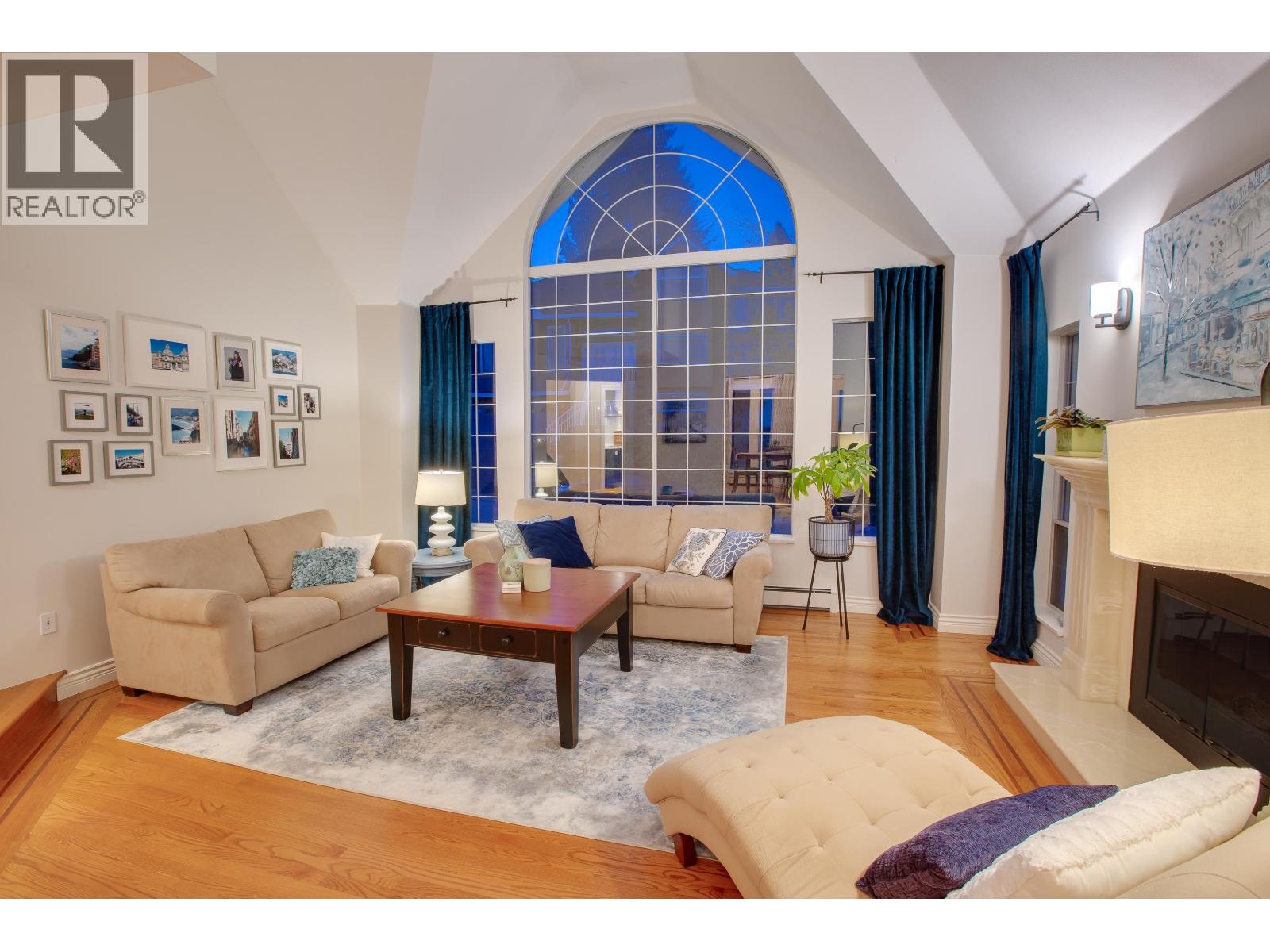 19 Timbercrest Drive, Port Moody, British Columbia  V3H 4T6 - Photo 3 - R3108550