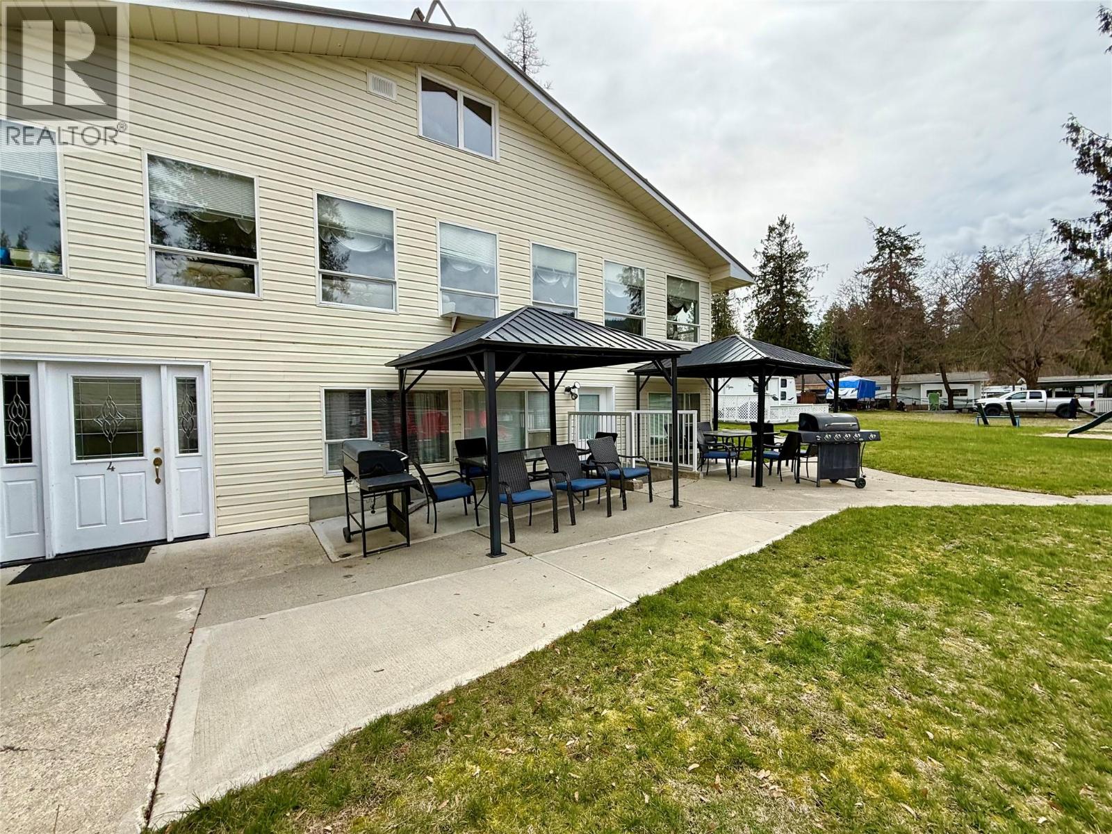 61 Kingsley Road, Christina Lake, British Columbia  V0H 1E2 - Photo 55 - 10382271