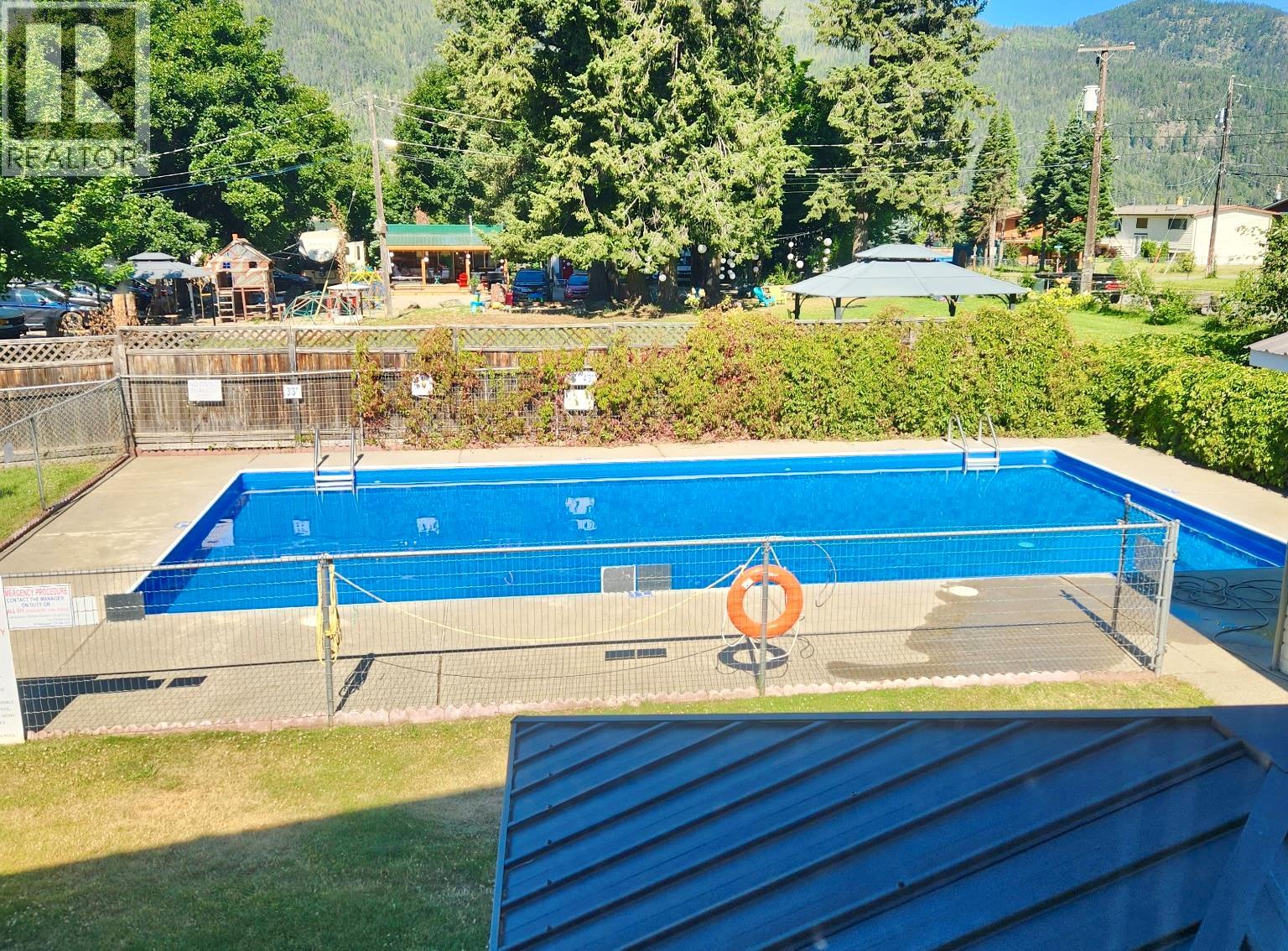 61 Kingsley Road, Christina Lake, British Columbia  V0H 1E2 - Photo 61 - 10382271