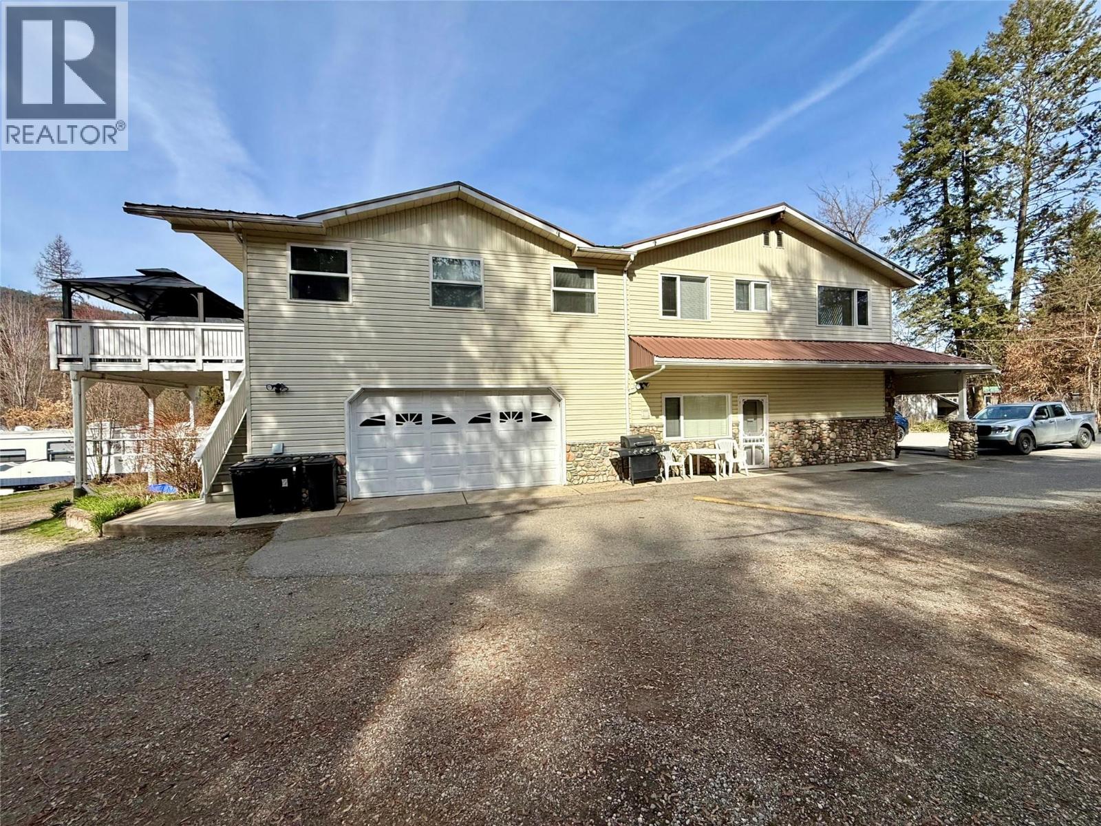 61 Kingsley Road, Christina Lake, British Columbia  V0H 1E2 - Photo 51 - 10382271