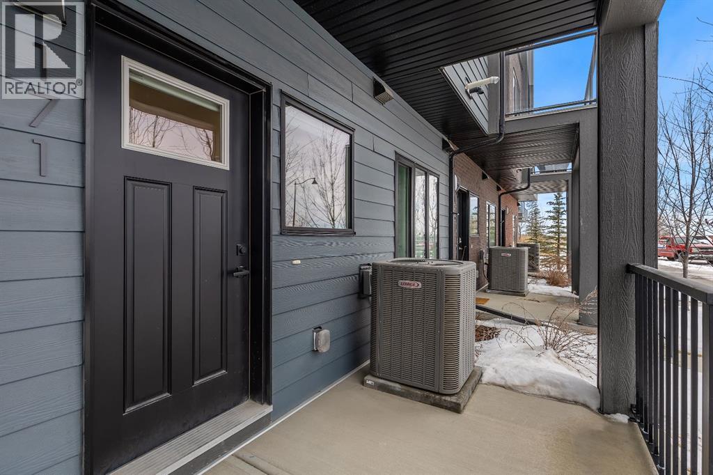 171 Greenbriar Place NW, Calgary, Alberta  T3B 6J3 - Photo 7 - A2299960