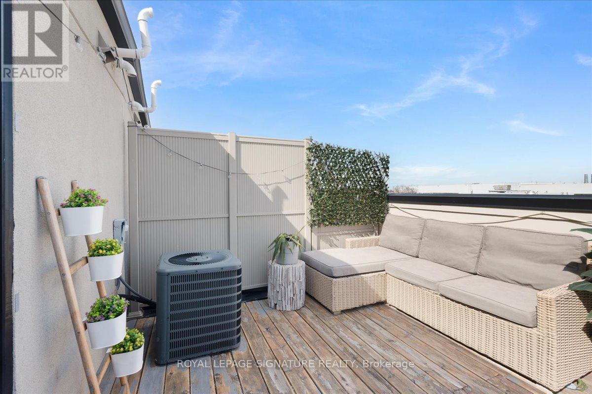 8 - 181 William Duncan Road, Toronto, Ontario  M3K 0B7 - Photo 32 - W12989570