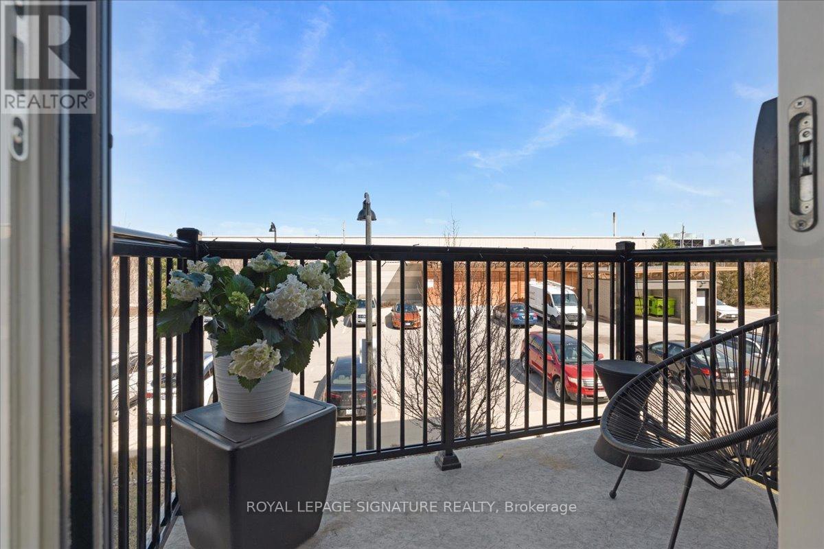 8 - 181 William Duncan Road, Toronto, Ontario  M3K 0B7 - Photo 16 - W12989570