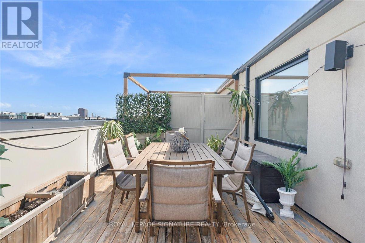 8 - 181 William Duncan Road, Toronto, Ontario  M3K 0B7 - Photo 31 - W12989570