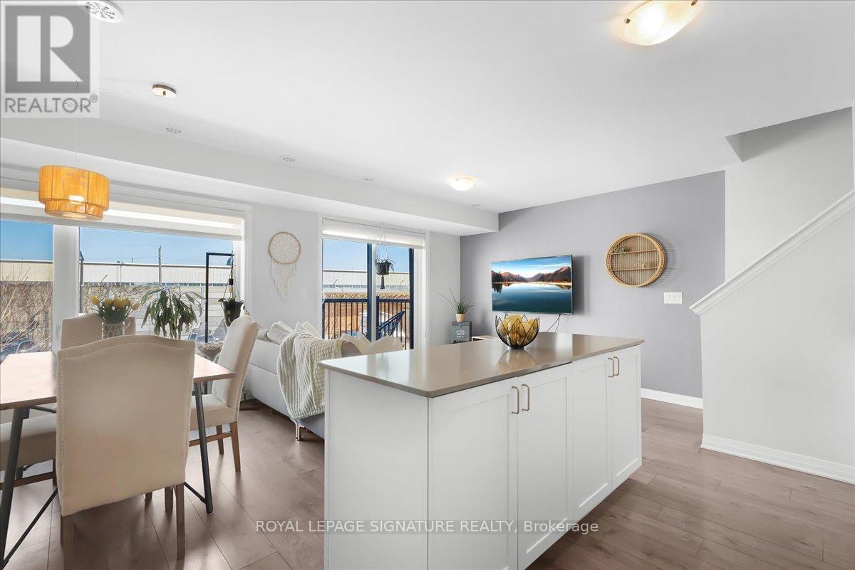 8 - 181 William Duncan Road, Toronto, Ontario  M3K 0B7 - Photo 6 - W12989570