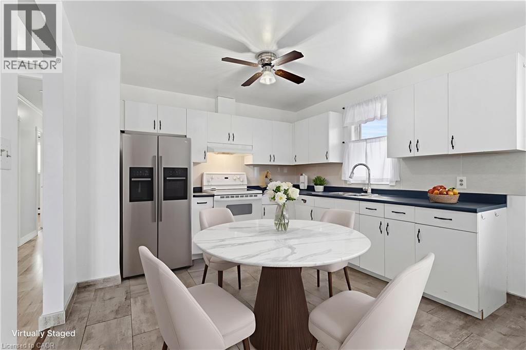 379 Southworth Street S, Welland, Ontario  L3B 2A1 - Photo 7 - 40805985