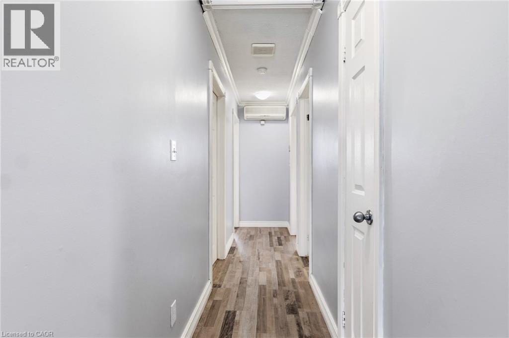 379 Southworth Street S, Welland, Ontario  L3B 2A1 - Photo 15 - 40805985