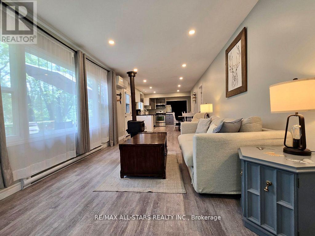 47 Kennedy Drive, Trent Lakes, Ontario  K0M 1A0 - Photo 15 - X12991164