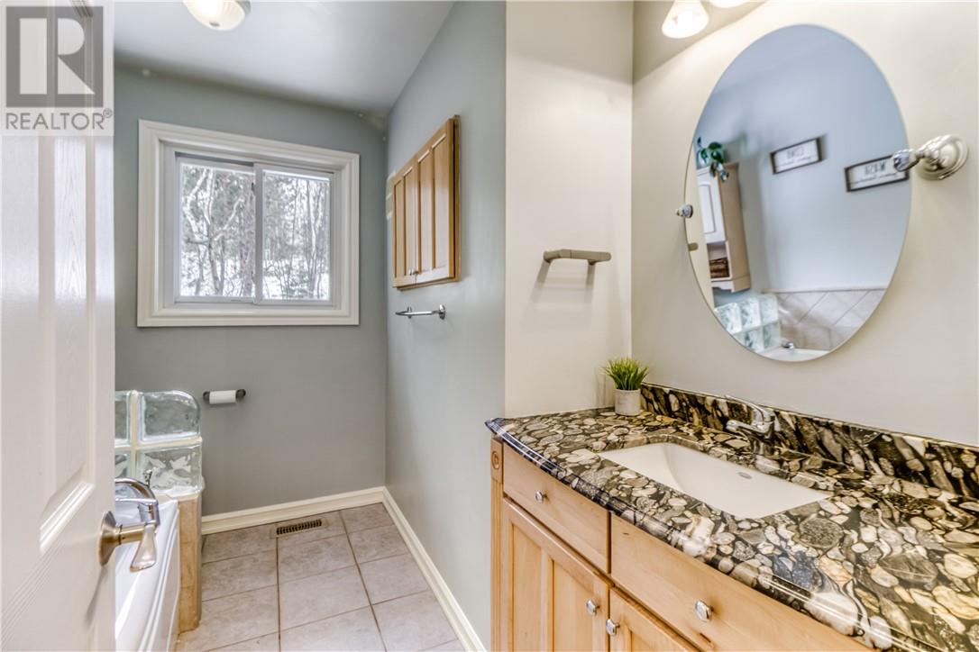 36 Ronald Crescent, Lively, Ontario  P3Y 1C9 - Photo 17 - 2127087