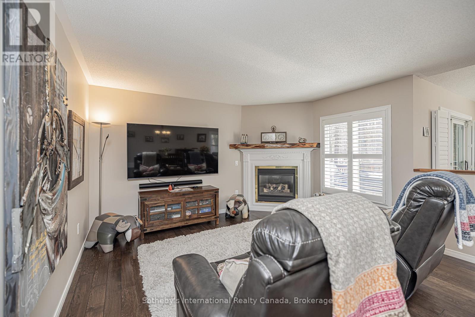 35 Pineridge Gate, Gravenhurst, Ontario  P1P 1Y4 - Photo 12 - X12991112