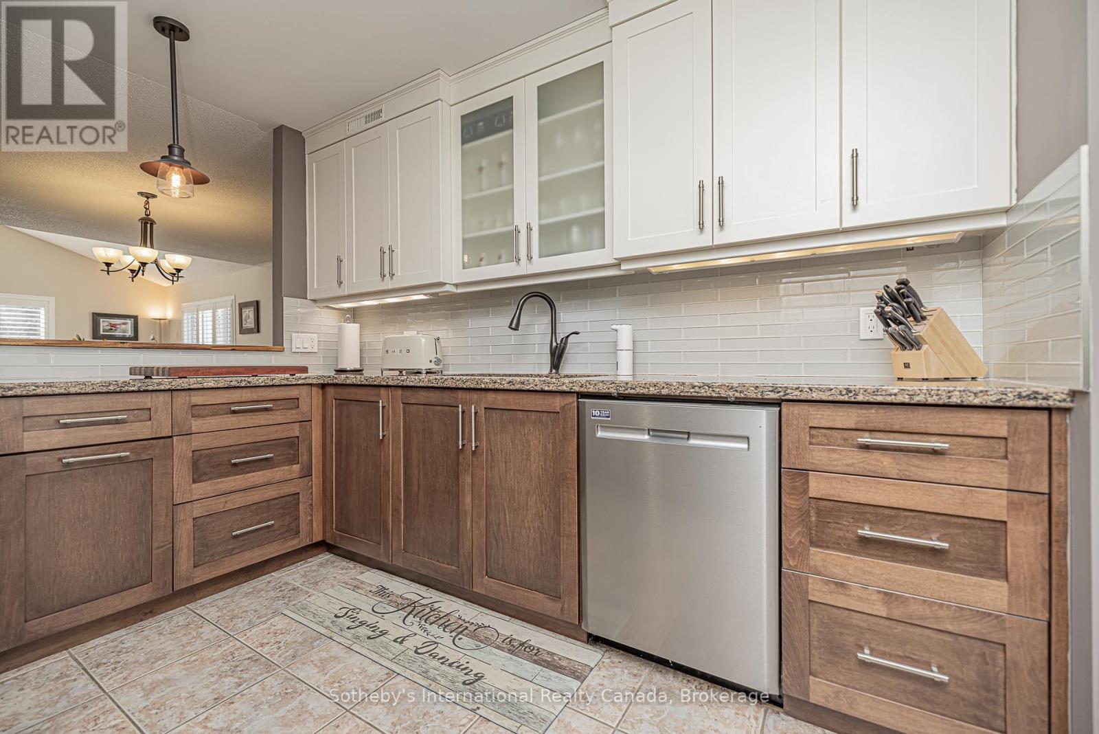 35 Pineridge Gate, Gravenhurst, Ontario  P1P 1Y4 - Photo 21 - X12991112