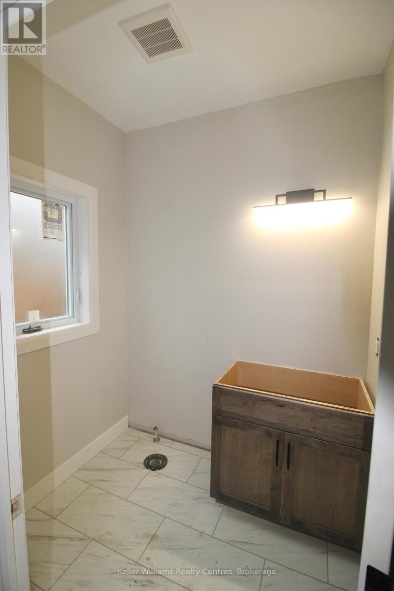 90 Griffith Street, Brockton, Ontario  N0G 2V0 - Photo 10 - X12991200