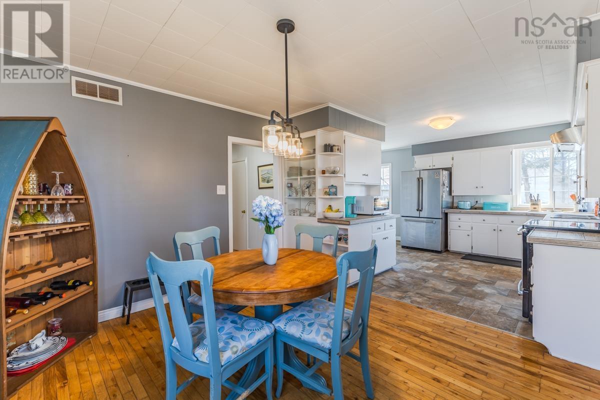 56 Regent Street, Amherst, Nova Scotia  B4H 3T1 - Photo 13 - 202607203