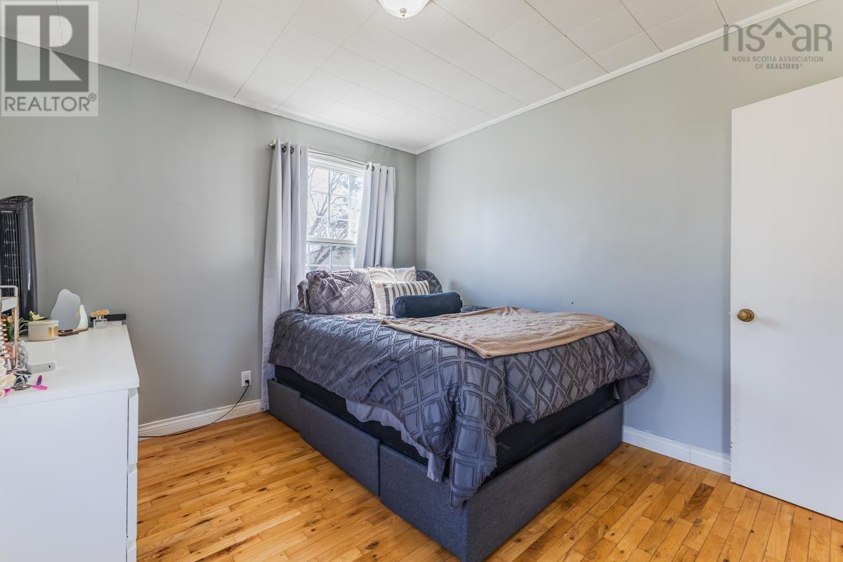 56 Regent Street, Amherst, Nova Scotia  B4H 3T1 - Photo 18 - 202607203