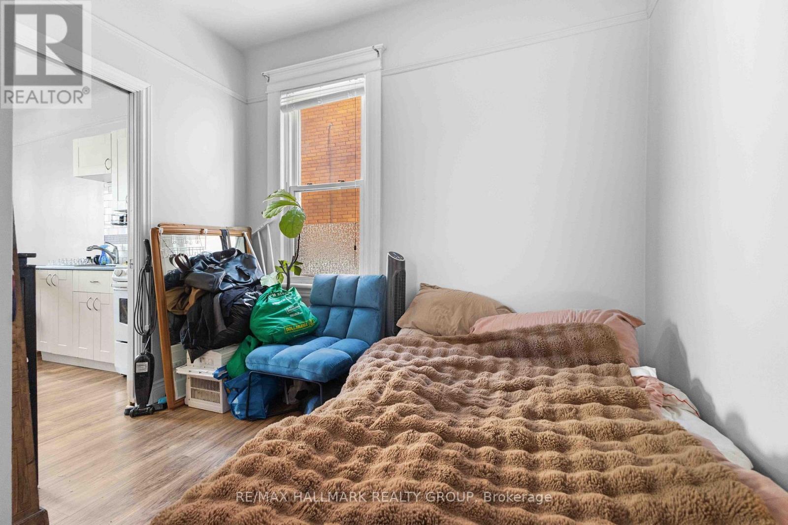 70 Anderson Street, Ottawa, Ontario  K1R 6T7 - Photo 9 - X12991104