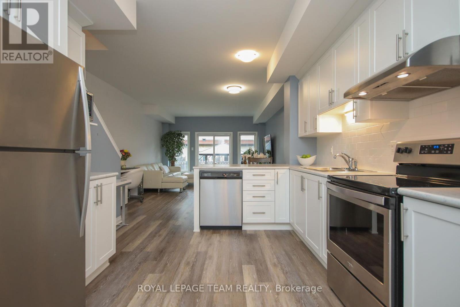 38 Mona Mcbride Drive, Arnprior, Ontario  K7S 0C6 - Photo 10 - X12991114