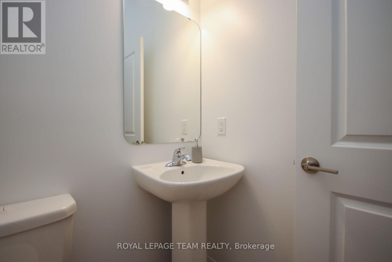 38 Mona Mcbride Drive, Arnprior, Ontario  K7S 0C6 - Photo 6 - X12991114